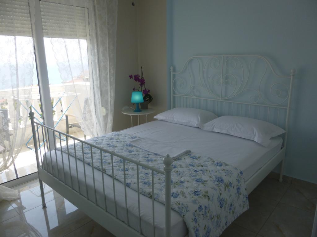 Amarilis Luxury Apartment Sarandë Værelse billede