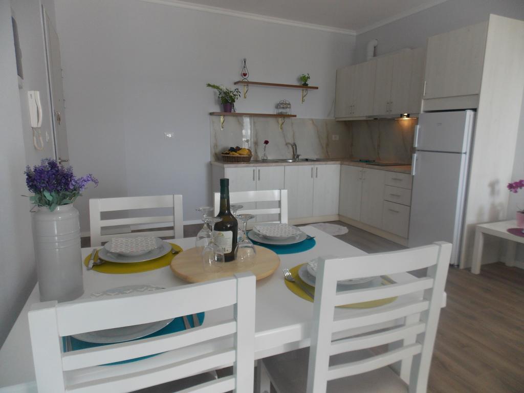Amarilis Luxury Apartment Sarandë Eksteriør billede